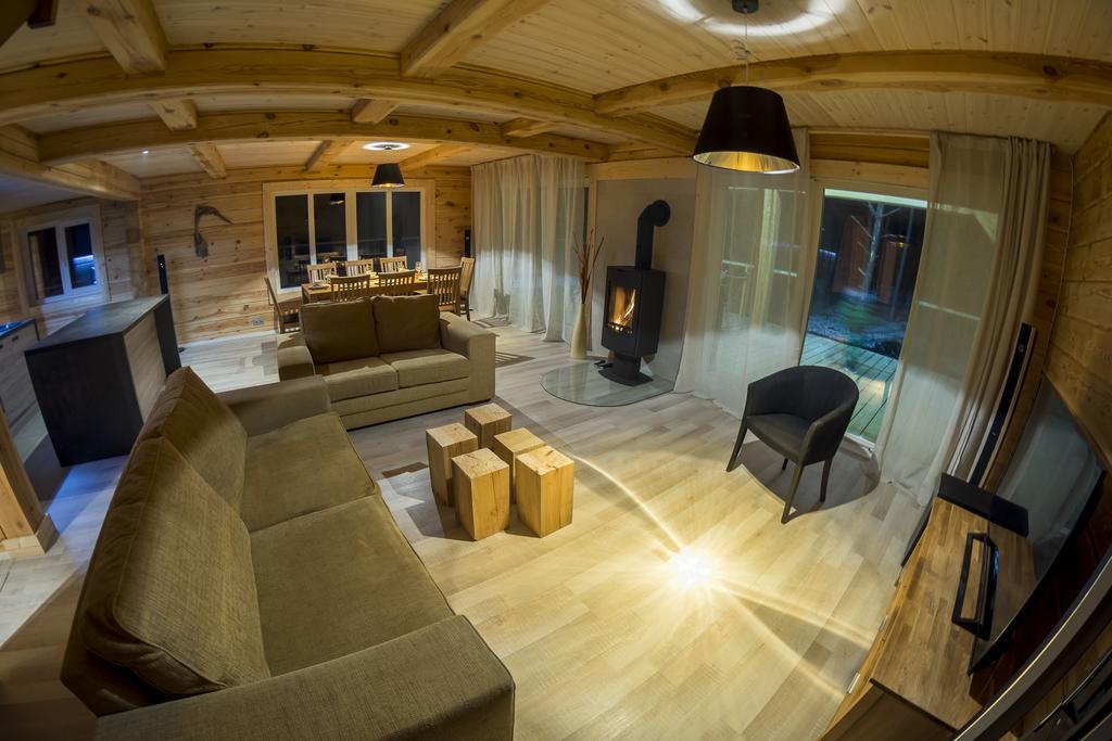 Hapsal Holiday Homes Pokoj fotografie