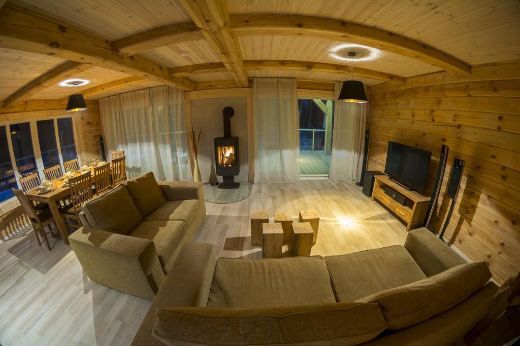 Hapsal Holiday Homes Pokoj fotografie